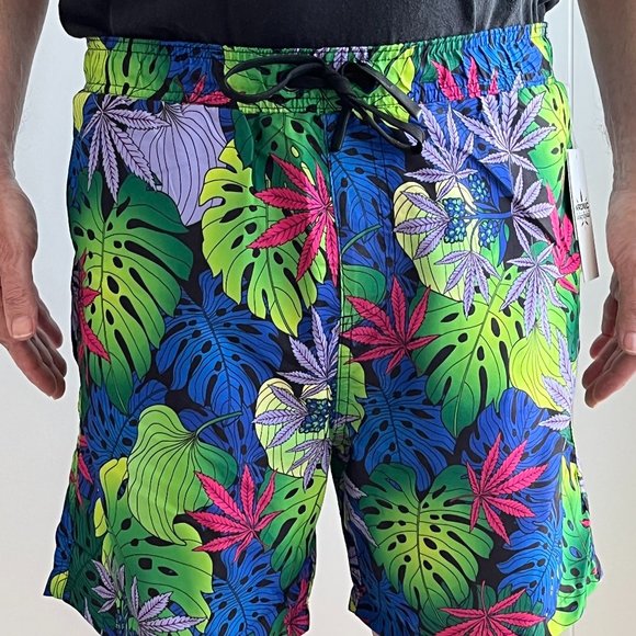 Swim shorts - Picture 9 of 15